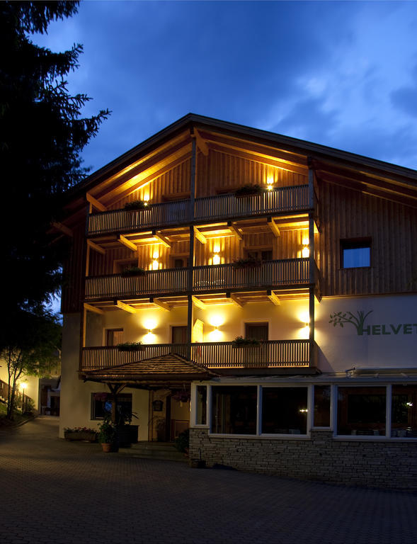 Garni Appartments Helvetia Villabassa Exterior photo